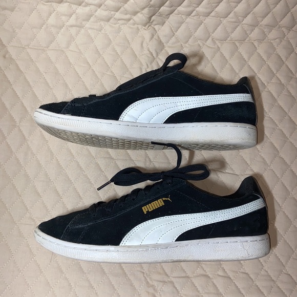 PUMA “Vikky” Softfoam Jersey 
Sneaker/Tennis Sz 8.5 Genuine Suede Black Color - Picture 6 of 6